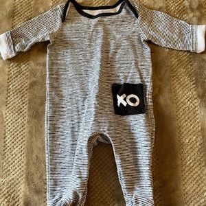 XO footie outfit-  (3 for $15)